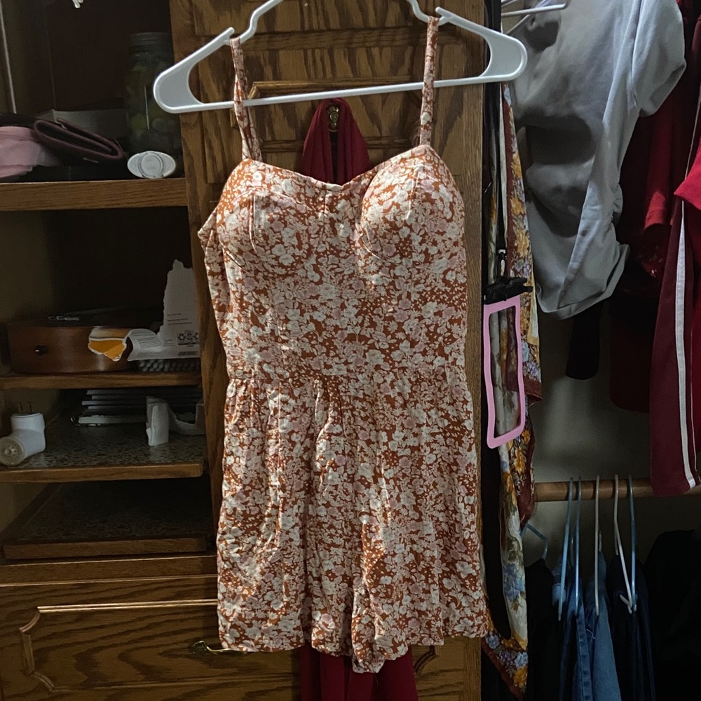 Floral Spaghetti Strap Romper